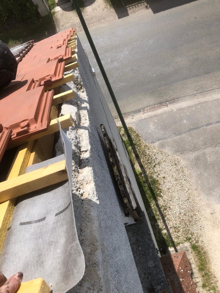 pose de toiture Montjay